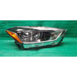260105RL0A Nissan Kicks Right Halogen Headlight 2018-2020