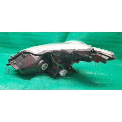 81145-47310 Toyota Prius V Right LED Halogen Headlight 2012-2014