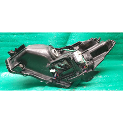 81145-47310 Toyota Prius V Right LED Halogen Headlight 2012-2014