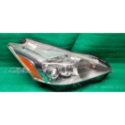 81145-47310 Toyota Prius V Right LED Halogen Headlight 2012-2014