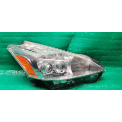 81145-47310 Toyota Prius V Right LED Halogen Headlight 2012-2014