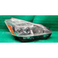 81145-47310 Toyota Prius V Right LED Halogen Headlight 2012-2014