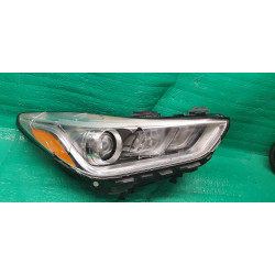 92102-D2000 Hyundai Genesis G90 Right Full LED Headlight 2017-2019