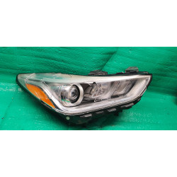 92102-D2000 Hyundai Genesis G90 Right Full LED Headlight 2017-2019