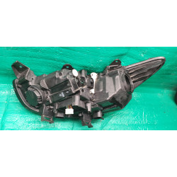 92102-D2000 Hyundai Genesis G90 Right Full LED Headlight 2017-2019