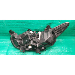 92102-D2000 Hyundai Genesis G90 Right Full LED Headlight 2017-2019