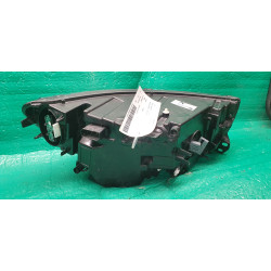 32228549 Volvo XC40 Left Mid LED Headlight 2018-2022