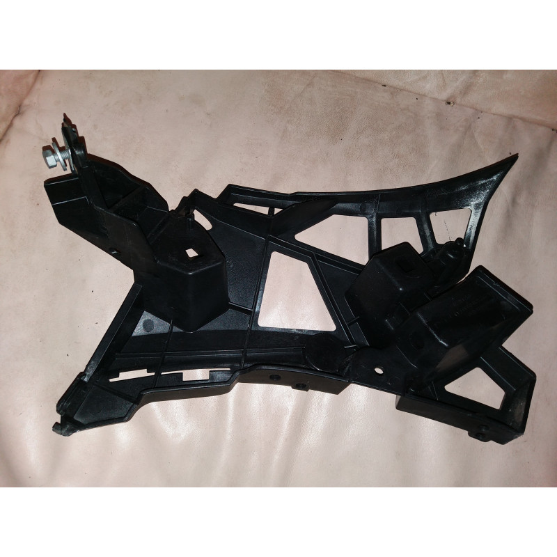 2926200100 Mercedes-Benz Left Headlight Frame Radiator Support Side Panel