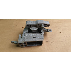 22116885934 BMW 1 Series Right Engine Mount 2014-2021
