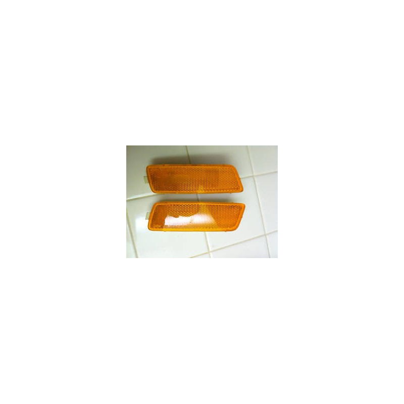 1K5945071A Volkswagen Golf R32 Side Marker Lamp 2005-2010 1K5945072A