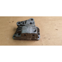00520340190 Fiat 500X Engine Transmission Bracket Mount 2014-2019