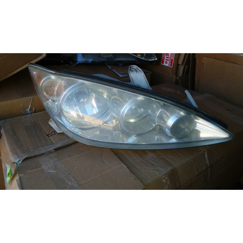 Toyota Camry Right Headlight 2005-2006