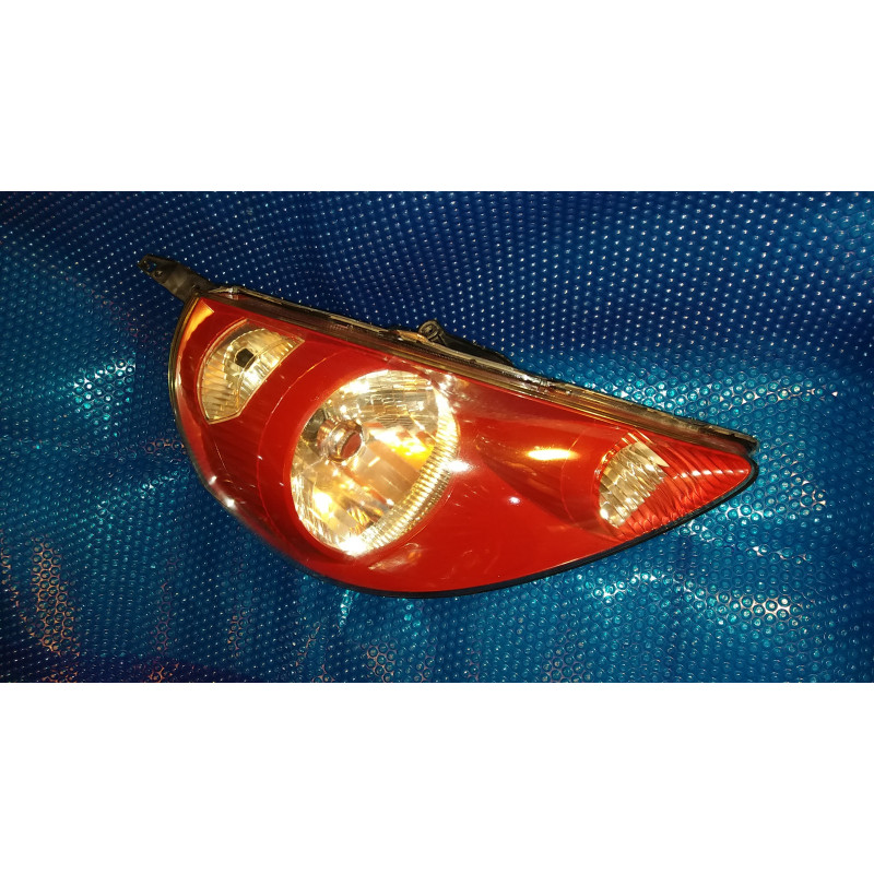 33101-SLN-A01ZG Honda Fit Right Headlight 2007-2008