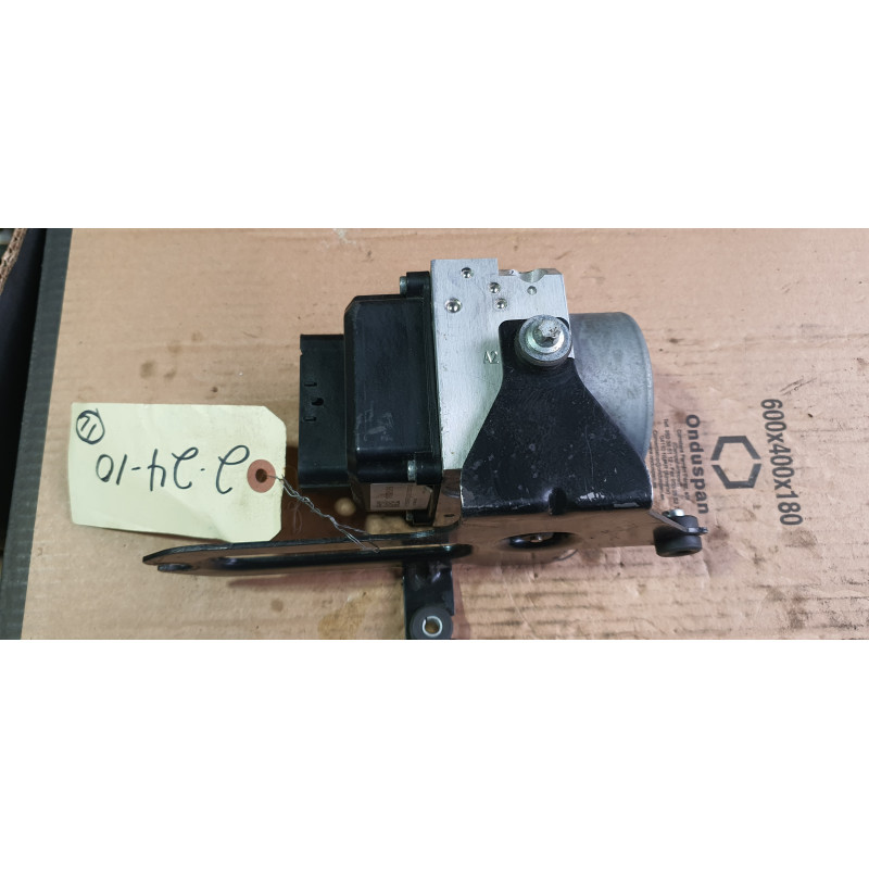 84945091 Chevrolet Corvette C8 Front Suspension Lift Pump Module 2020-2022