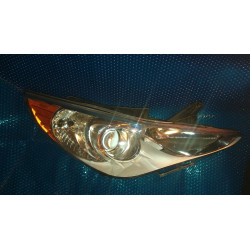 92102-3Q Hyundai Sonata Right Halogen Headlight 2011-2013