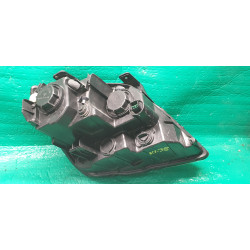 Kia Borrego Left Headlight 2009-2013