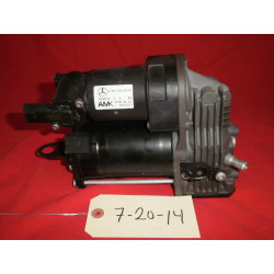 2513202604 Mercedes-Benz R-Class air ride suspension compressor 2007-2012