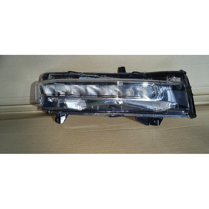 JR3B-13200-CG Ford Mustang Right LED Turn Fog Lamp 2018-2023 JR3B-13200-C