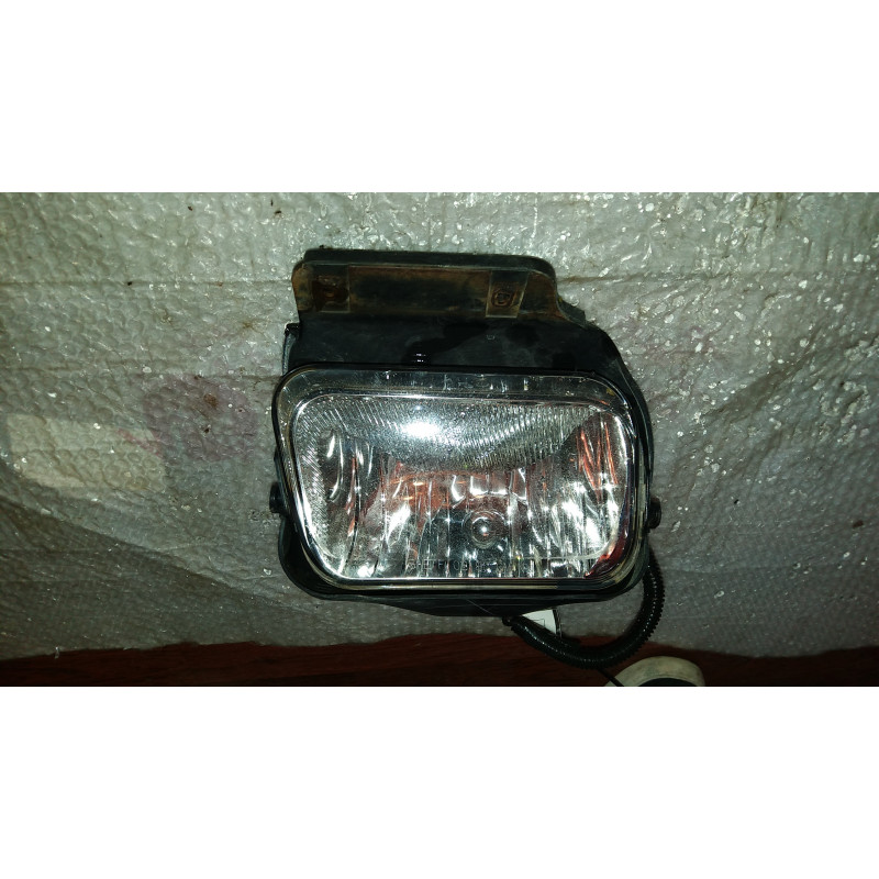 15190982 Chevrolet Avalanche Left Fog Lamp 2003-2004