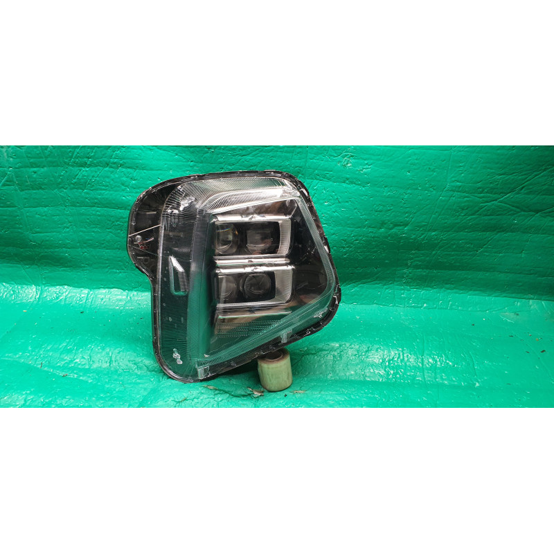 92102-CW100 Hyundai Tucson Right Full LED Headlight 2022-2024