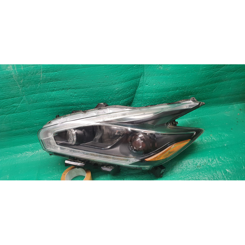 26060-9UE5C Nissan Murano Left LED Halogen Black Headlight 2015-2018