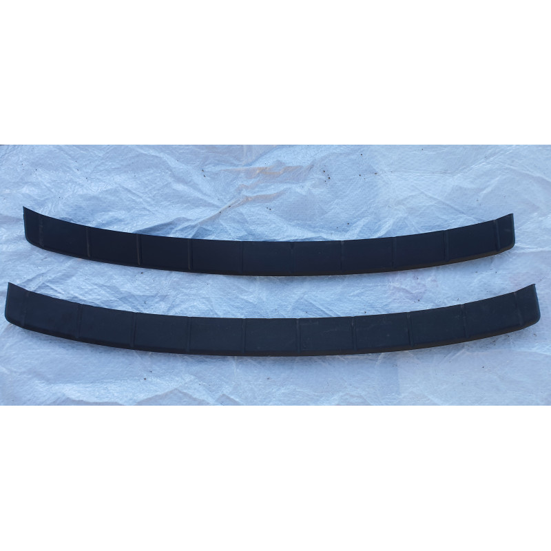 HC3B-17C881-AAW Ford F-250 Front Bumper Step Pad 2017-2019