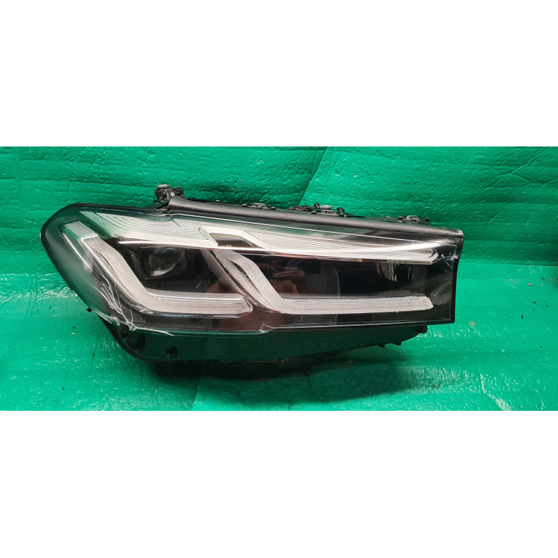 9850586 BMW 5-Series Right Full LED Headlight 2021-2023 9850586-05