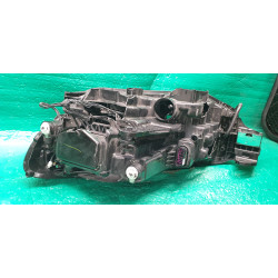 561941036B Volkswagen Passat Right Full LED Headlight 2020-2023