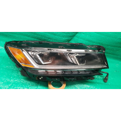 561941036B Volkswagen Passat Right Full LED Headlight 2020-2023