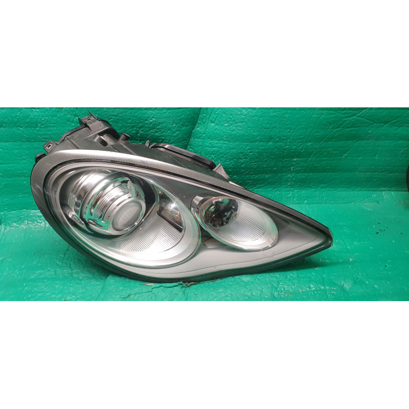 97063117025 Porsche Panamera Right Xenon Headlight 2010-2013