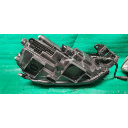 561941035B Volkswagen Passat Left Full LED Headlight 2020-2023