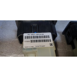 GR3T-14F014-AA Ford Mustang Center Console Charger USB Port 2015-2023