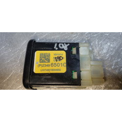 23496501 Cadillac CT6 Center Console AUX Jack Charger Dual USB Port