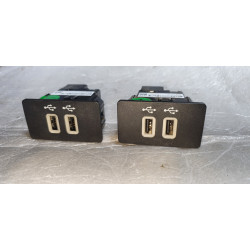HC3T-14F014-BB Ford Edge Center Console Dual USB Charger Port 2015-2021