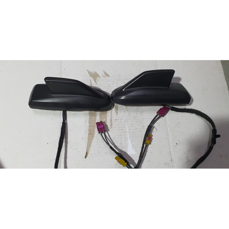 84469887 Chevrolet Silverado Roof Shark Radio Antenna 2019-2021 85641200