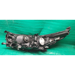 81110-0E362 Toyota Highlander Right LED Halogen Headlight Chrome Accent