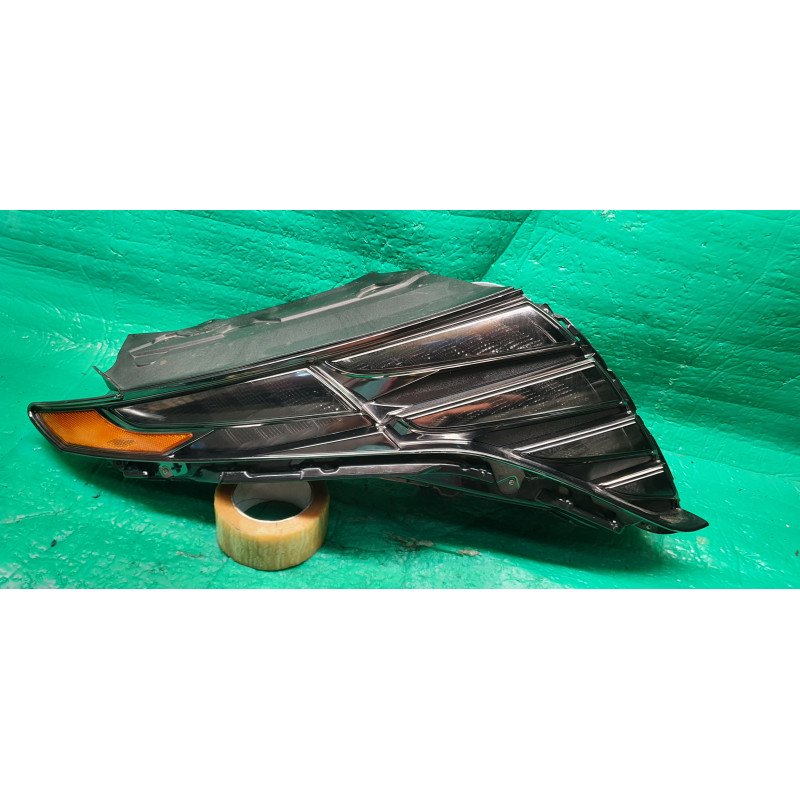 92208-CW200 Hyundai Tucson Right Full LED Headlight 2022-2024