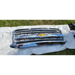 84089143 Chevrolet Silverado 2500HD Chrome Grille 2015-2019