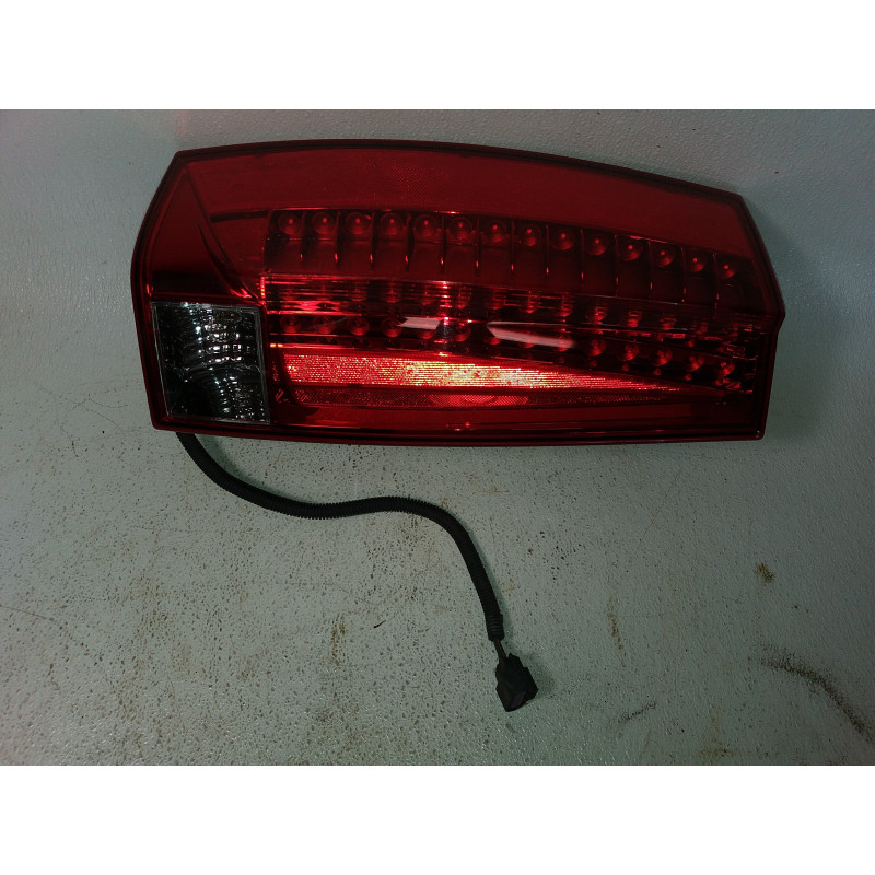 15890422 Cadillac Escalade Left LED Tail Lamp 2007-2014 22837839