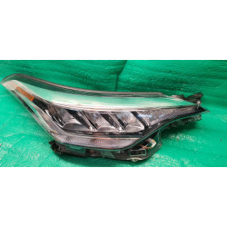 81110-F4200 Toyota C-HR Right Full LED Headlight 2020-2023
