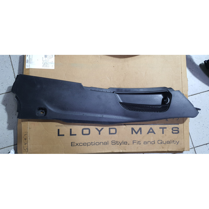 Dodge Challenger Right Center Console Trim Cover Panel 2015-2023