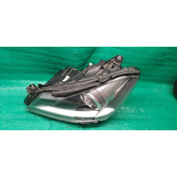 2048203939 Mercedes-Benz C-Class Left AFS Xenon Headlight 2012-2015