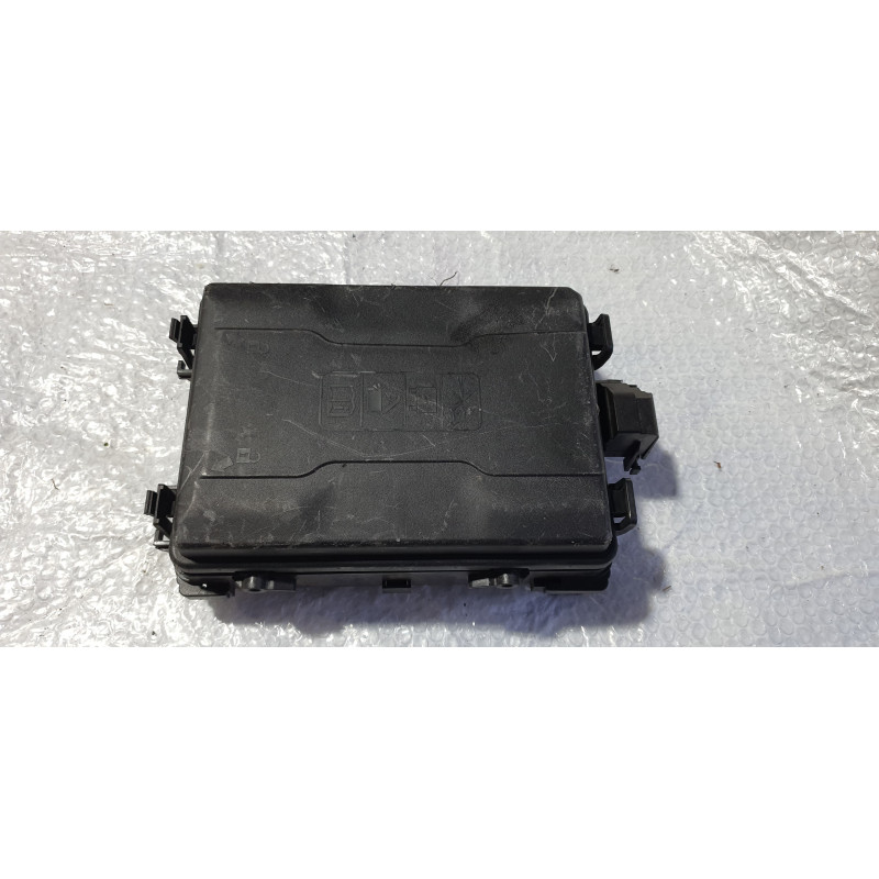 84280757 Chevrolet Fuse Relay Distribution Junction Box