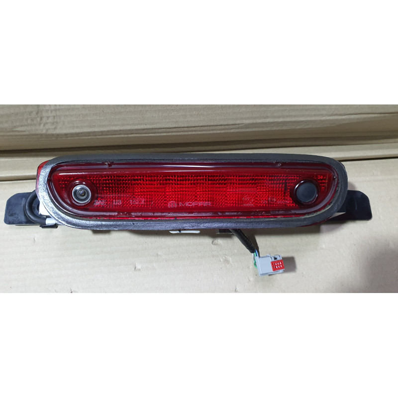 68212996AG Chrysler 300 Brake LED Camera Tail Center Lamp 2015-2023