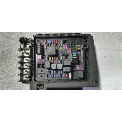 86806142 Chevrolet Camaro Fuse Relay Distribution Junction Box Block
