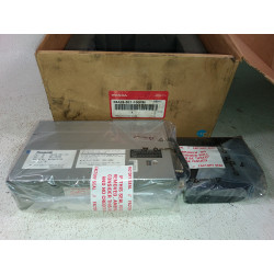 08A26-5E1-100 Honda Civic Panasonic 8 CD Disc Changer 2008-2011
