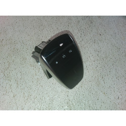 1669006815 Mercedes-Benz GLE Center Console Touchpad Controller Switch