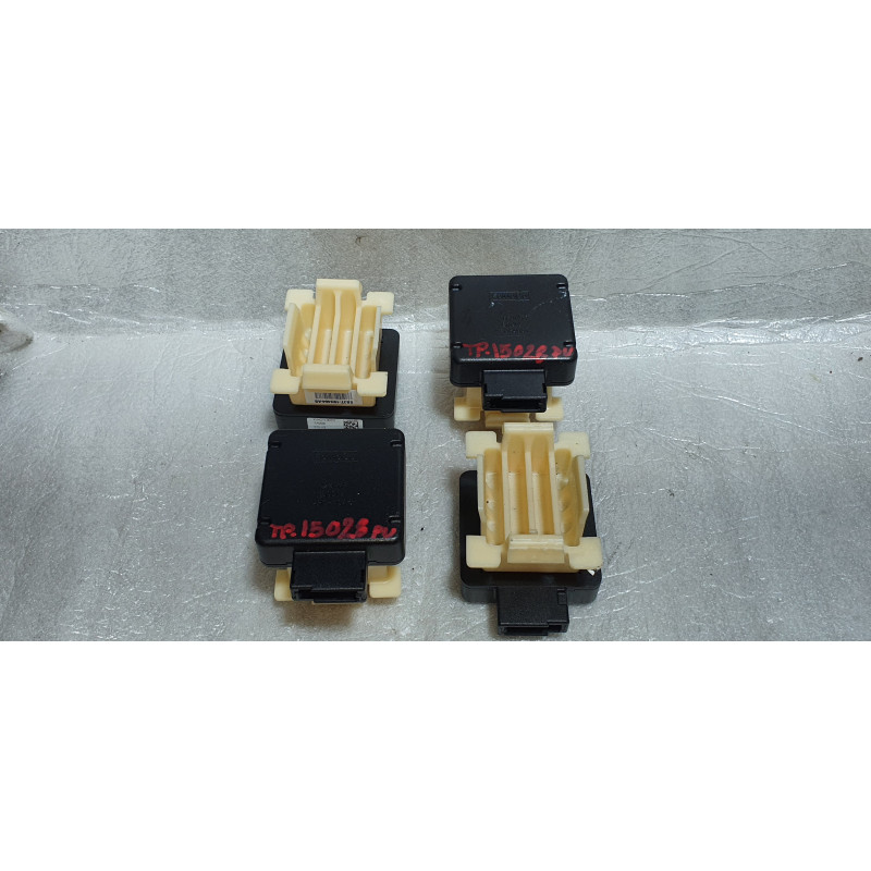 EB3T-19H464-AB Ford GPS Navigation Antenna Sensor Module
