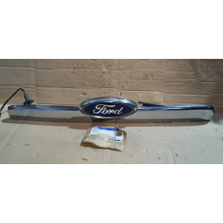 7L2J-13B482-AG Ford Explorer Liftgate Chrome Panel Lamp 2006-2010