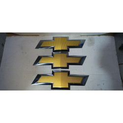 84434786 Chevrolet Silverado 1500 Rear Tailgate Liftgate Logo Emblem
